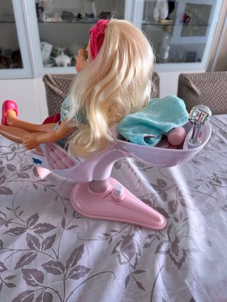 Nancy un día en la peluquería