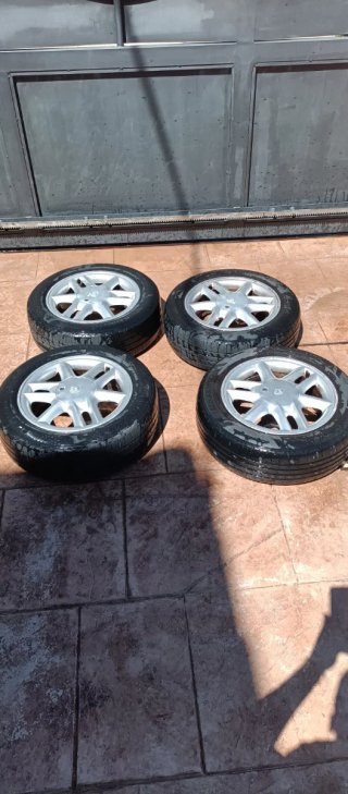 4 Llantas Renault Scénic 1 / Clio 3