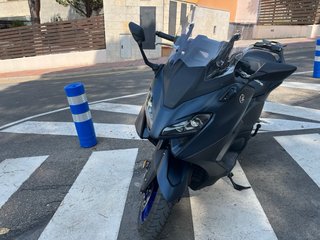 Yamaha T-MAX 560 Maxi Scooter