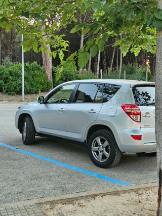 Toyota RAV4 4x4 2012