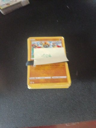 Cartas Pokémon Comunes - Lote de 20 cartas a 10€