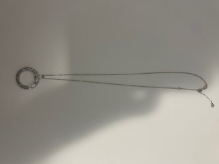 Collar círculo con circonitas