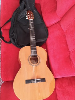 Guitarra Clásica José Ribera HG92 + Funda
