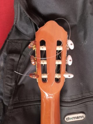 Guitarra Clásica José Ribera HG92 + Funda