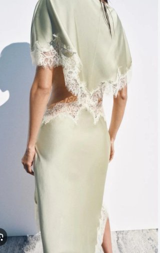 Vestido Zara asimétrico encaje verde M
