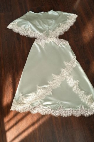 Vestido Zara asimétrico encaje verde M