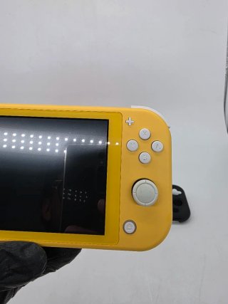 Nintendo Switch Lite Gialla Completa 2990