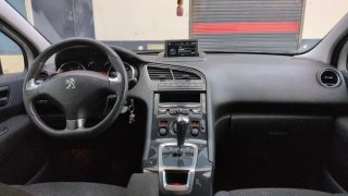 Peugeot 5008 2014