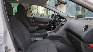 Peugeot 5008 2014