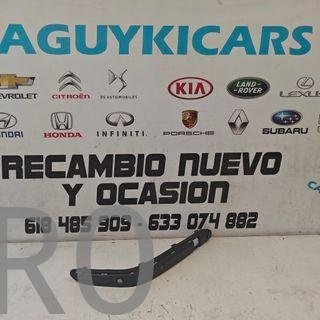 MOLDURA PARACHOQUES DELANTERO MERCEDES C NUEVO