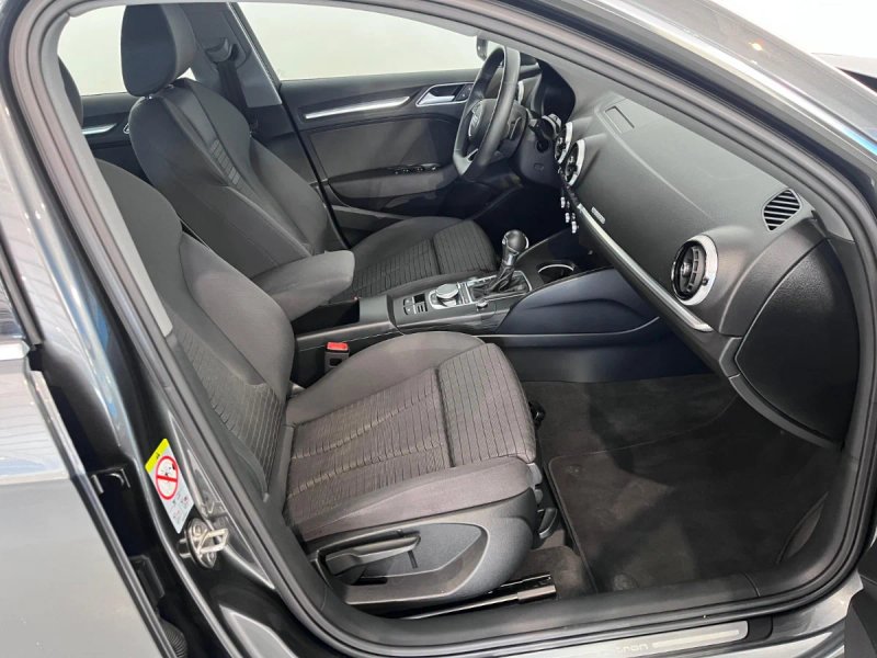 Audi A3 2020, foto 4