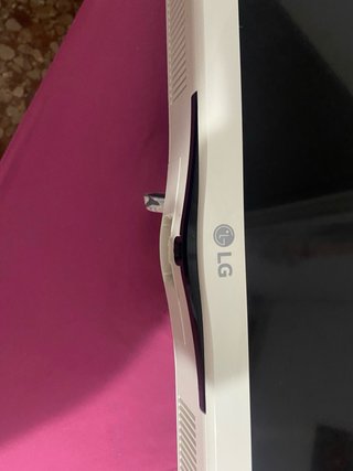 Pantalla LG Blanca