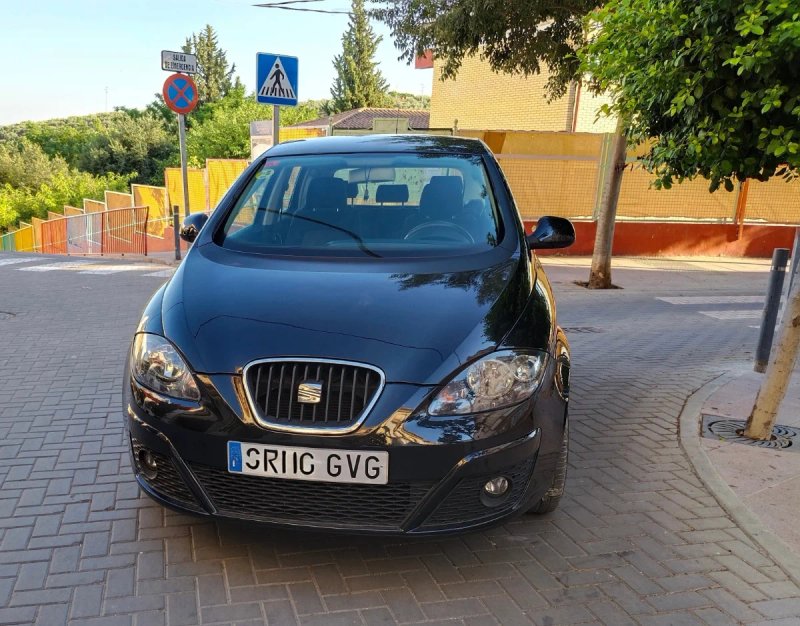 Seat Altea 2010.  1.9.   100.000KLM - foto 1