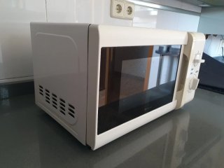 Microondas Carrefour Home 20L