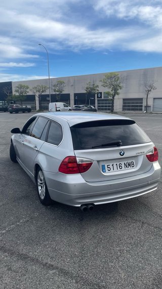 BMW Serie 325i