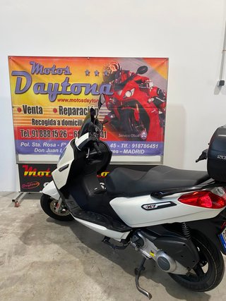 Piaggio X7 300 Blanca