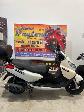 Piaggio X7 300 Blanca