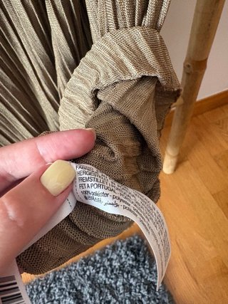 Vestido Massimo Dutti dorado talla s