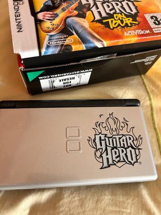 Nintendo DS Lite Guitar Hero Edición Limitada