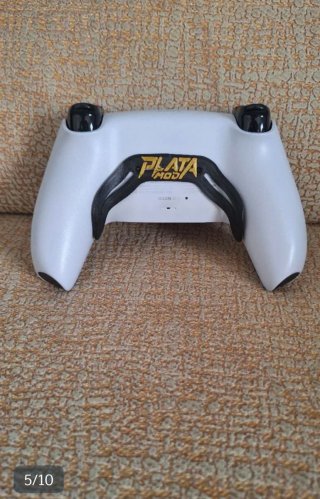 Se reparan mandos ps5 y se montan palancas scuff