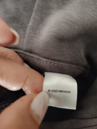 Sudadera H&M x Nirvana Edición Especial UNISEX