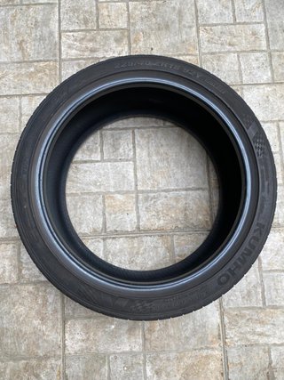 Neumáticos 225/40 R18 KUMHO