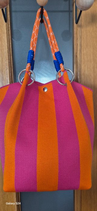 Bolso Cubo Rayas Naranja y Rosa
