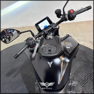 YAMAHA MT 09  Y-AMT (modelo actual) 2024