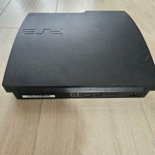 PlayStation 3 + 6 Giochi + Controller