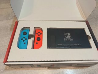 Nintendo Switch con accesorios