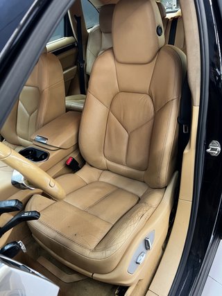 Porsche Cayenne 2012