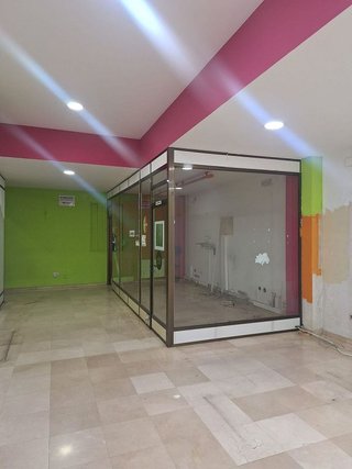 Local comercial en alquiler en Centro en Ourense