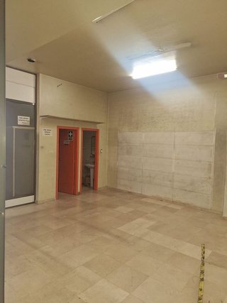 Local comercial en alquiler en Centro en Ourense