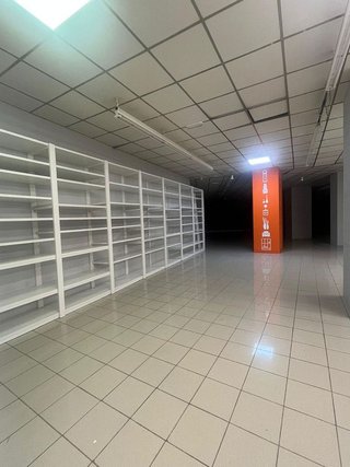 Local comercial en alquiler en Casco Viejo en Ourense