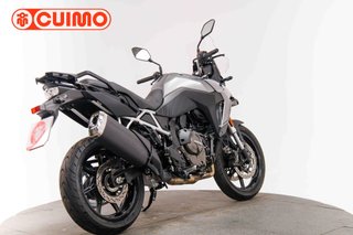 SUZUKI V-STROM 800