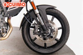 SUZUKI V-STROM 800