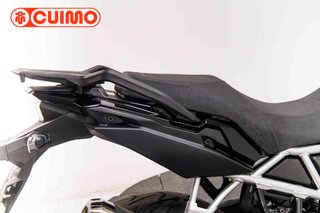 SUZUKI V-STROM 800