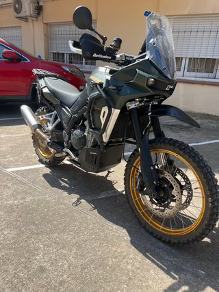 Kove 800X