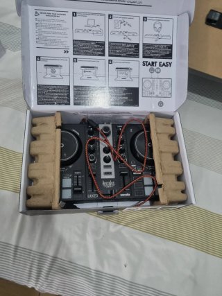 Hercules DJ Kit MK2 Controladores