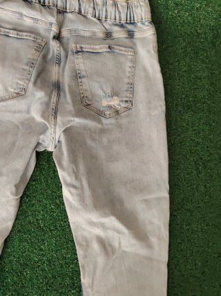 Pantalón Jogger Roto Talla L