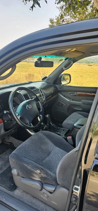 Toyota Land Cruiser 2005