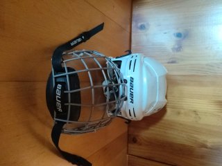Casco de hockey (patinar) Bauer FM2100 S/P Talla s