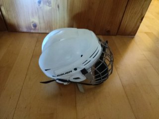Casco de hockey (patinar) Bauer FM2100 S/P Talla s