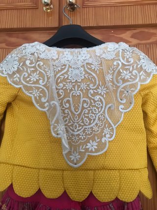 Traje de fallera de niña