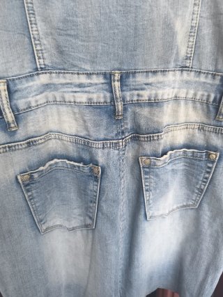 Vestido tejano con cordones y cremallera
