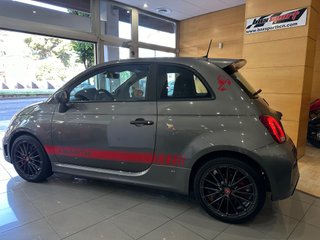 Abarth 695 Competizione 2024