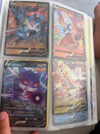 Album pokemon con cromos
