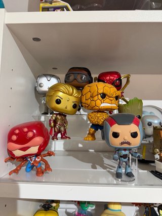 Lote Funkos Marvel, se pueden incluir algunas caja