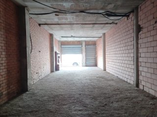 Bajo comercial