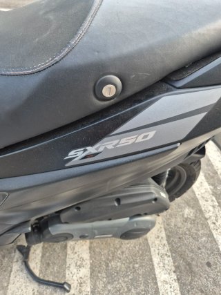 Alquiler Aprilia SXR 50 Scooter